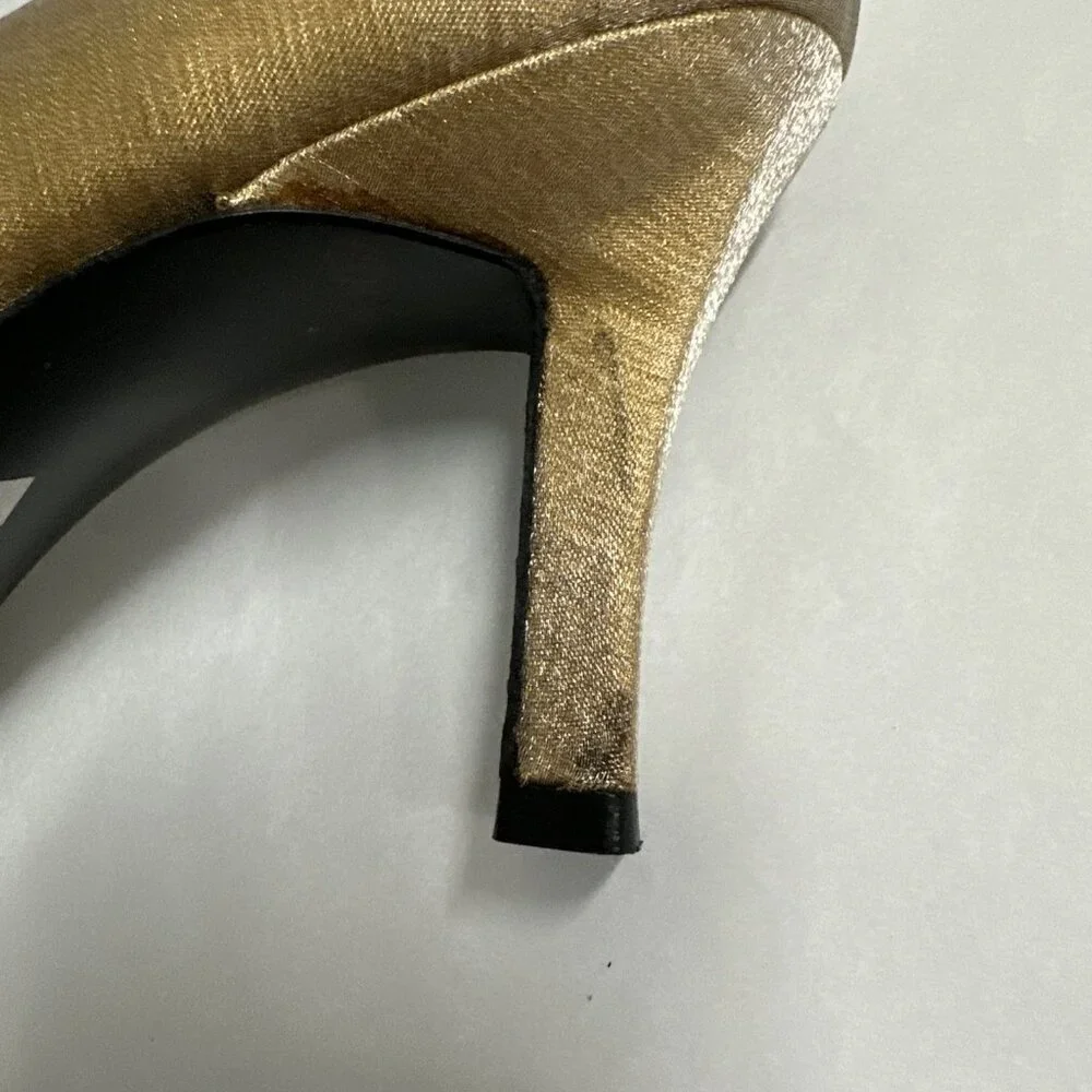 Stuart Weitzman Womans Size 5 1/2 B Gold Satin Square Toe Pumps High Heel Shoes - Picture 12 of 15